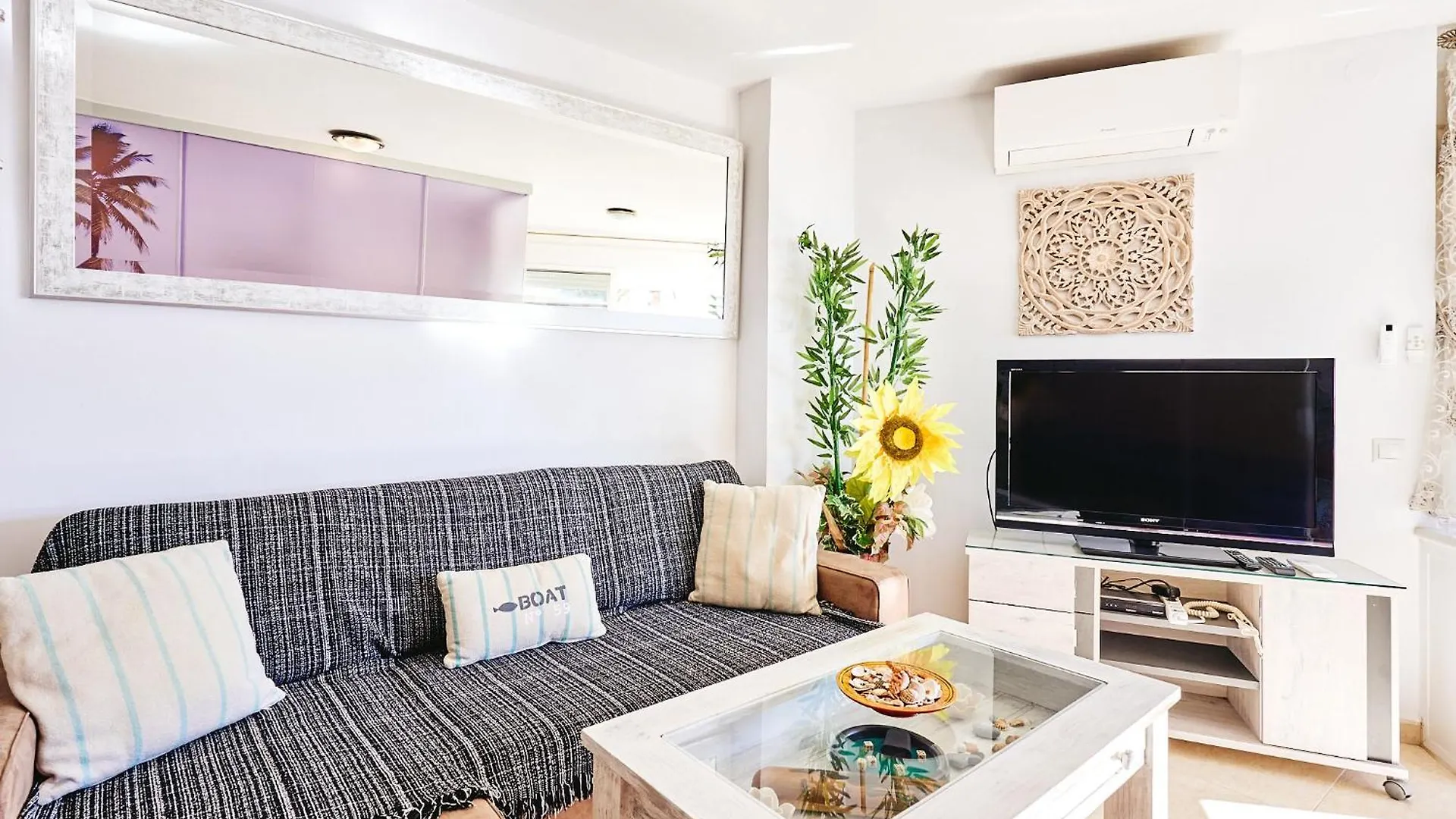 Casa Del Caballito De Mar Malaga Apartment