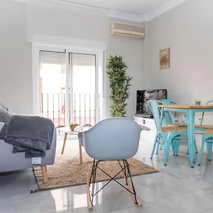  Apartamento Acogedor Con Balcon En El Centro Ciudad